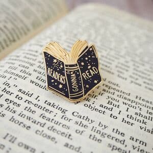 Readers Gonna Read' Enamel Pin